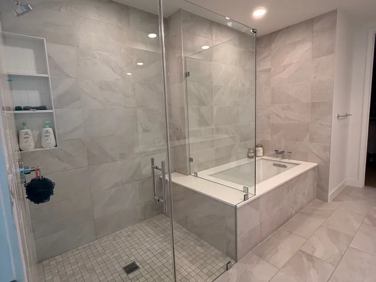 New-build bathroom clean in Cedar Park